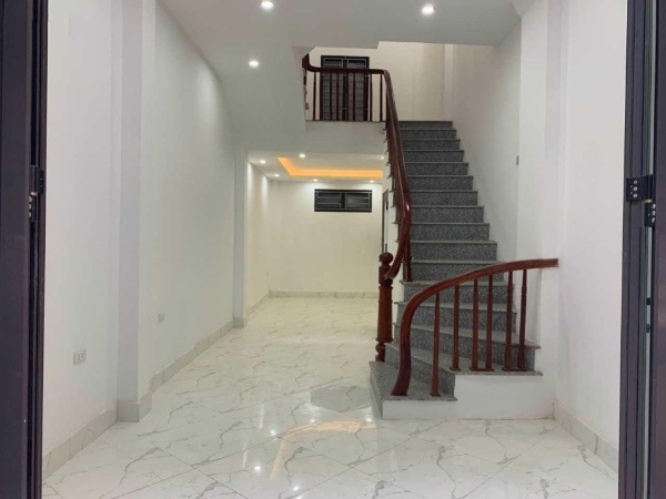 Bán nhà 4 tầng giá rẻ tại Đông La, Hoài Đức, Hà Nội